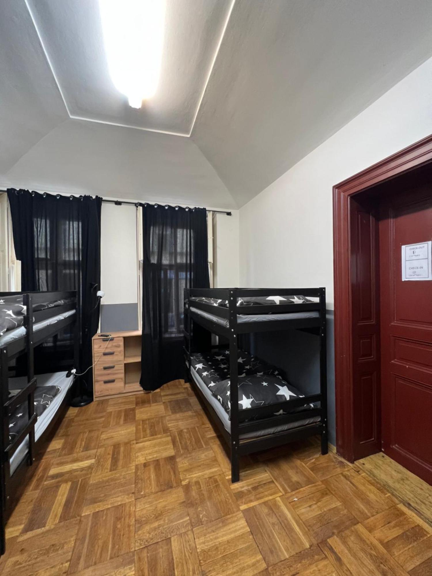 Apartment Moon Prague Ngoại thất bức ảnh