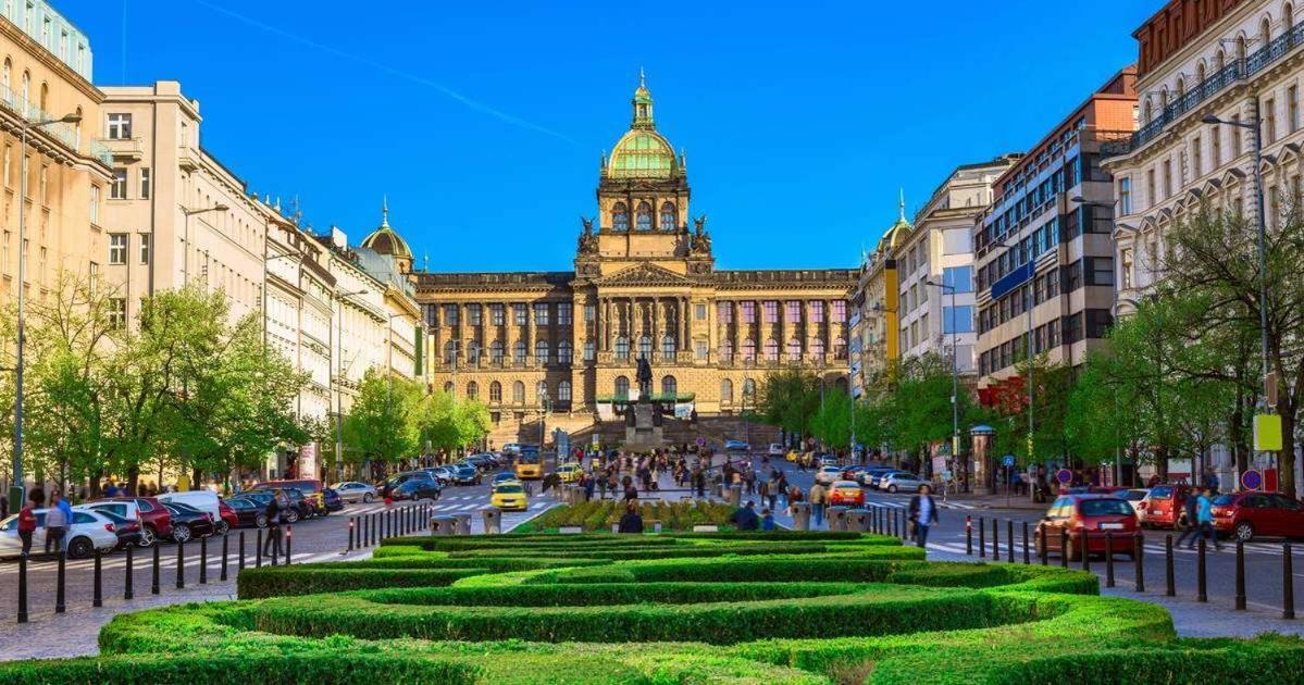 Apartment Moon Prague Ngoại thất bức ảnh