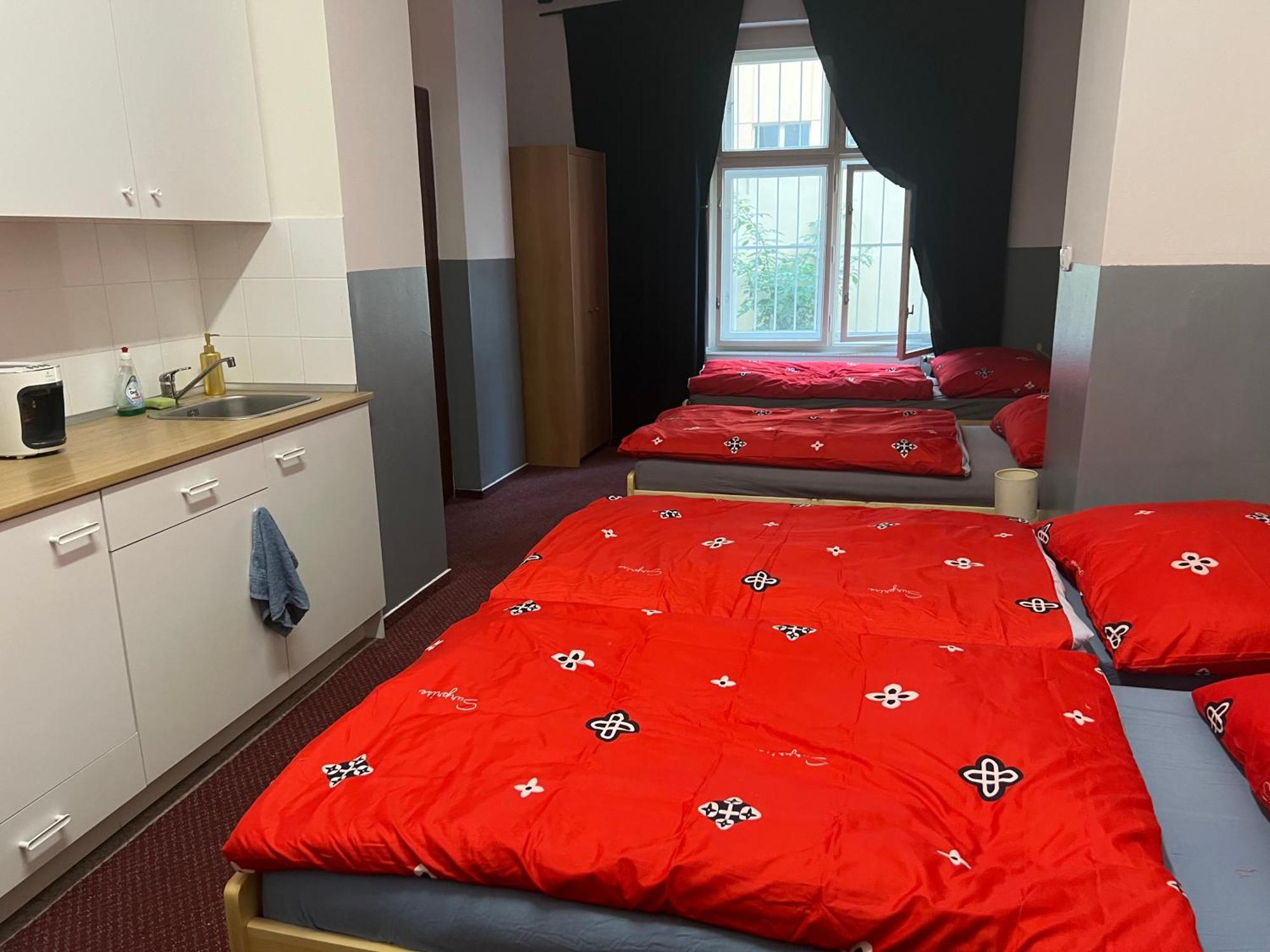 Apartment Moon Prague Ngoại thất bức ảnh