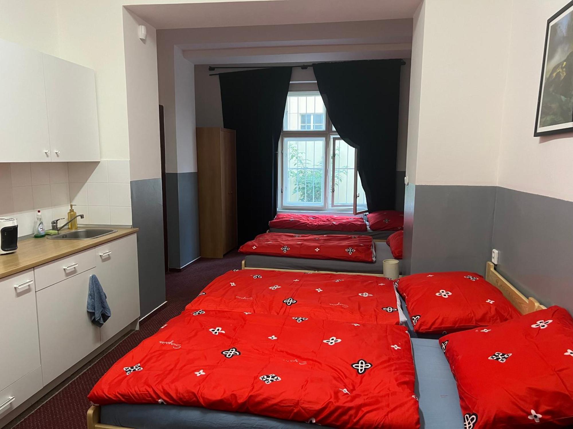 Apartment Moon Prague Ngoại thất bức ảnh